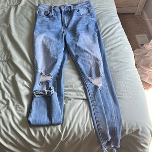 Vervet Ripped High Rise Skinny Jeans